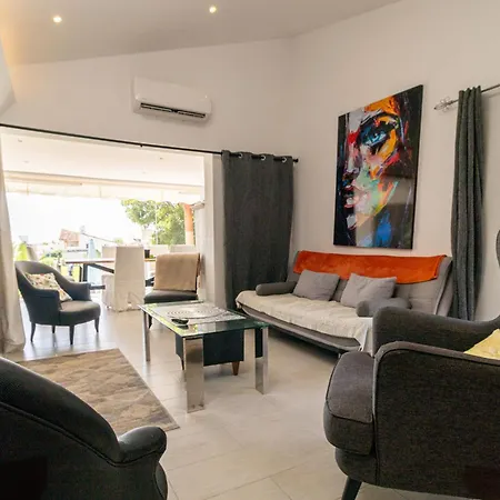 Bahia Dorada Villa
